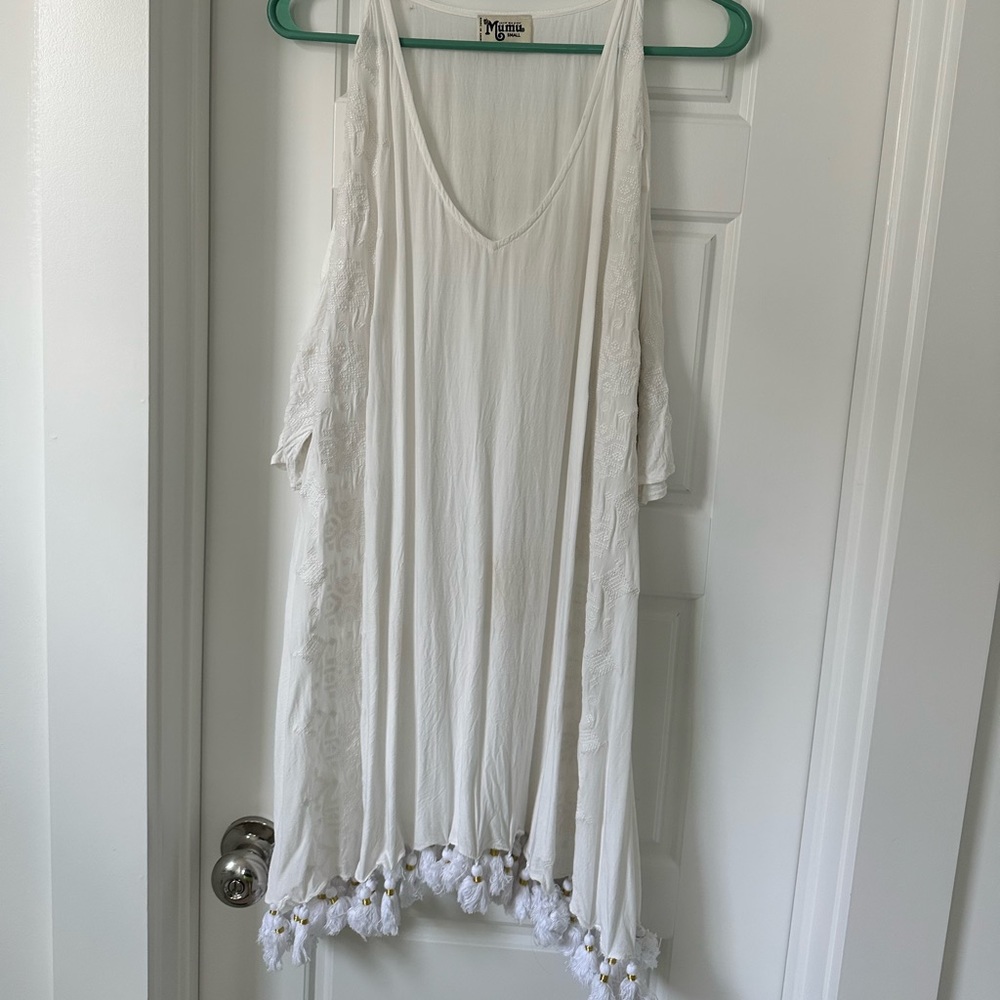 Show me your mumu white dress or coverup!